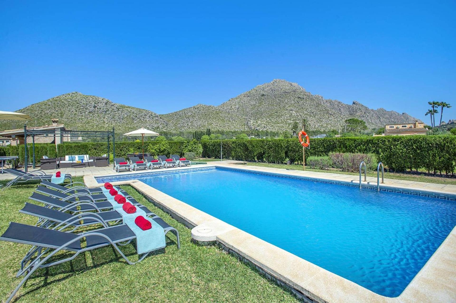 Hort De Siller By Port de Pollenca